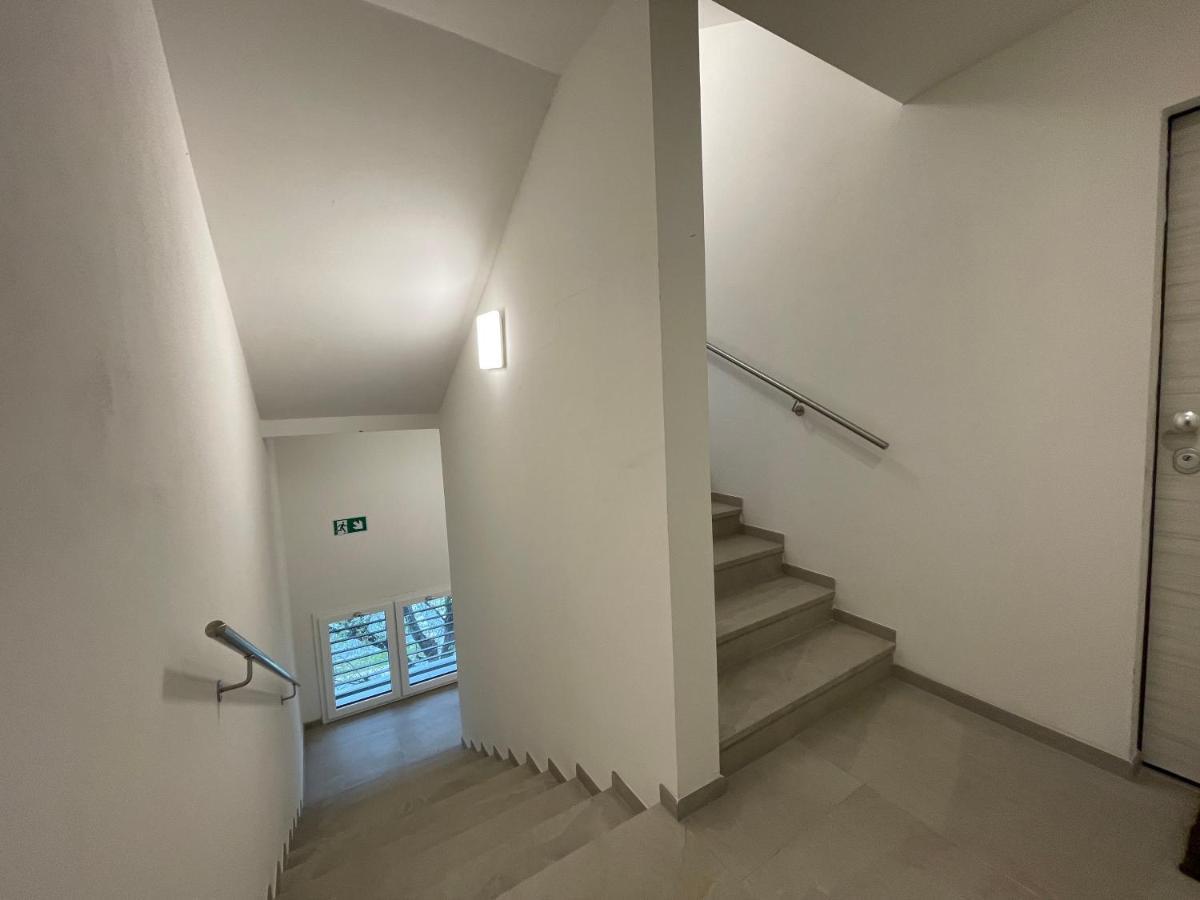 Апартаменти Realkasa Fiera District Flat Болонья Екстер'єр фото